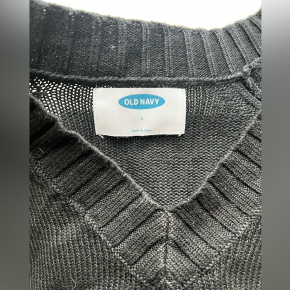 Old Navy Maternity Sweater - Picture 5 of 7